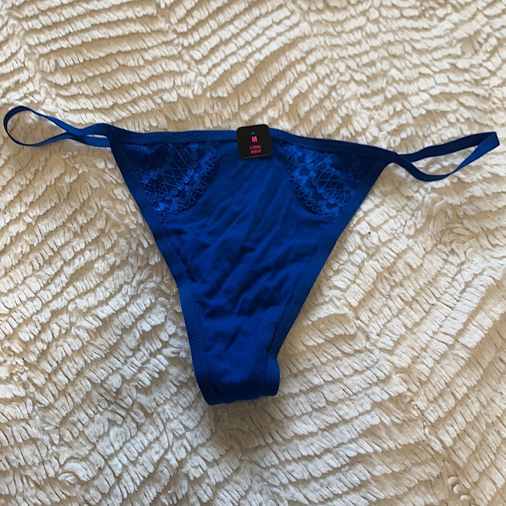 G string NWT